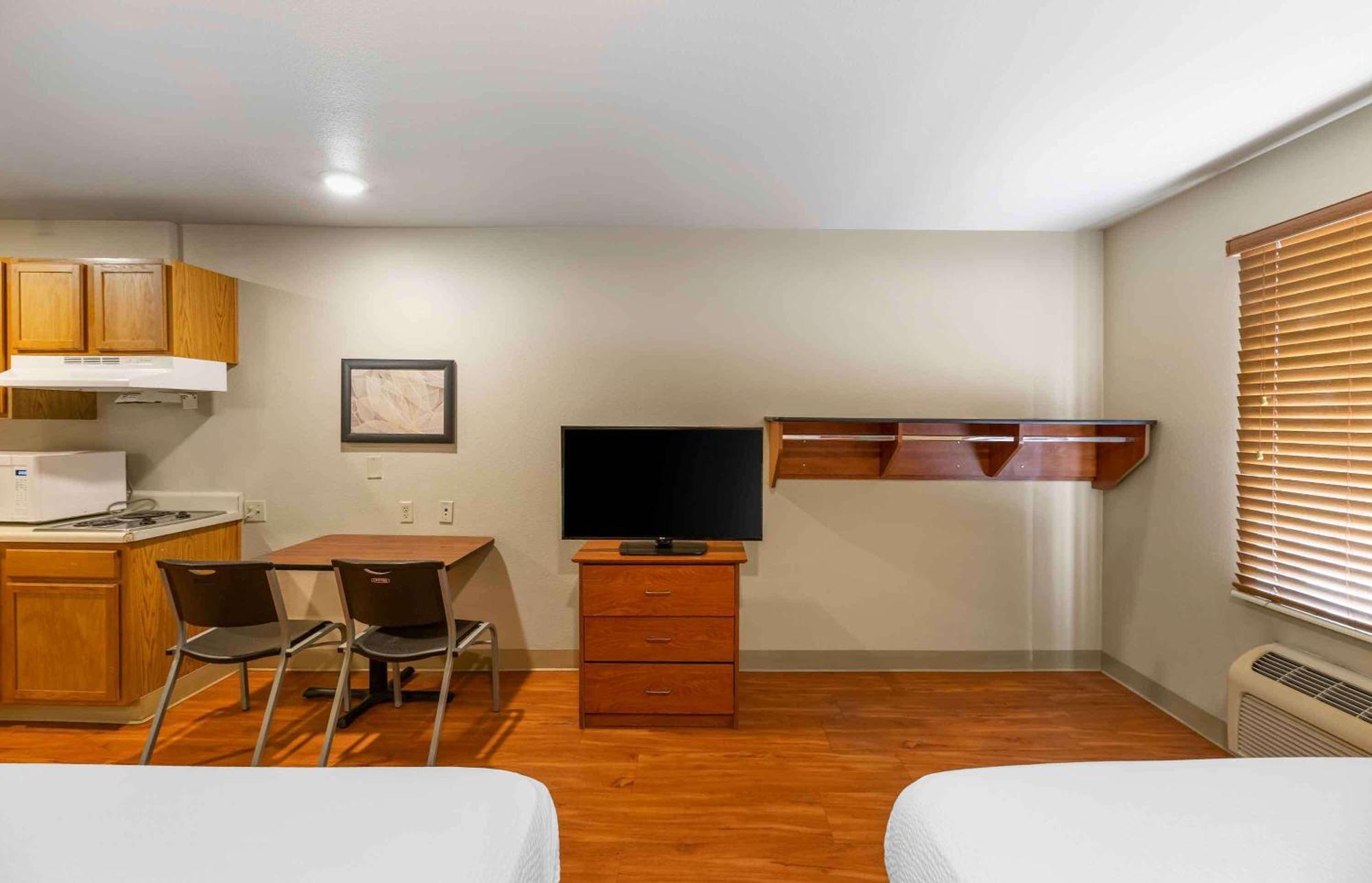 Extended Stay America Select Suites - Lubbock - South Exterior photo